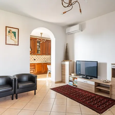 Domo Mea In Sinis Apartamento *